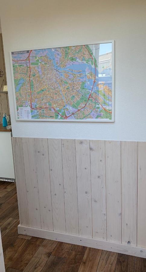 Diemerplein Bed & Breakfast 2*