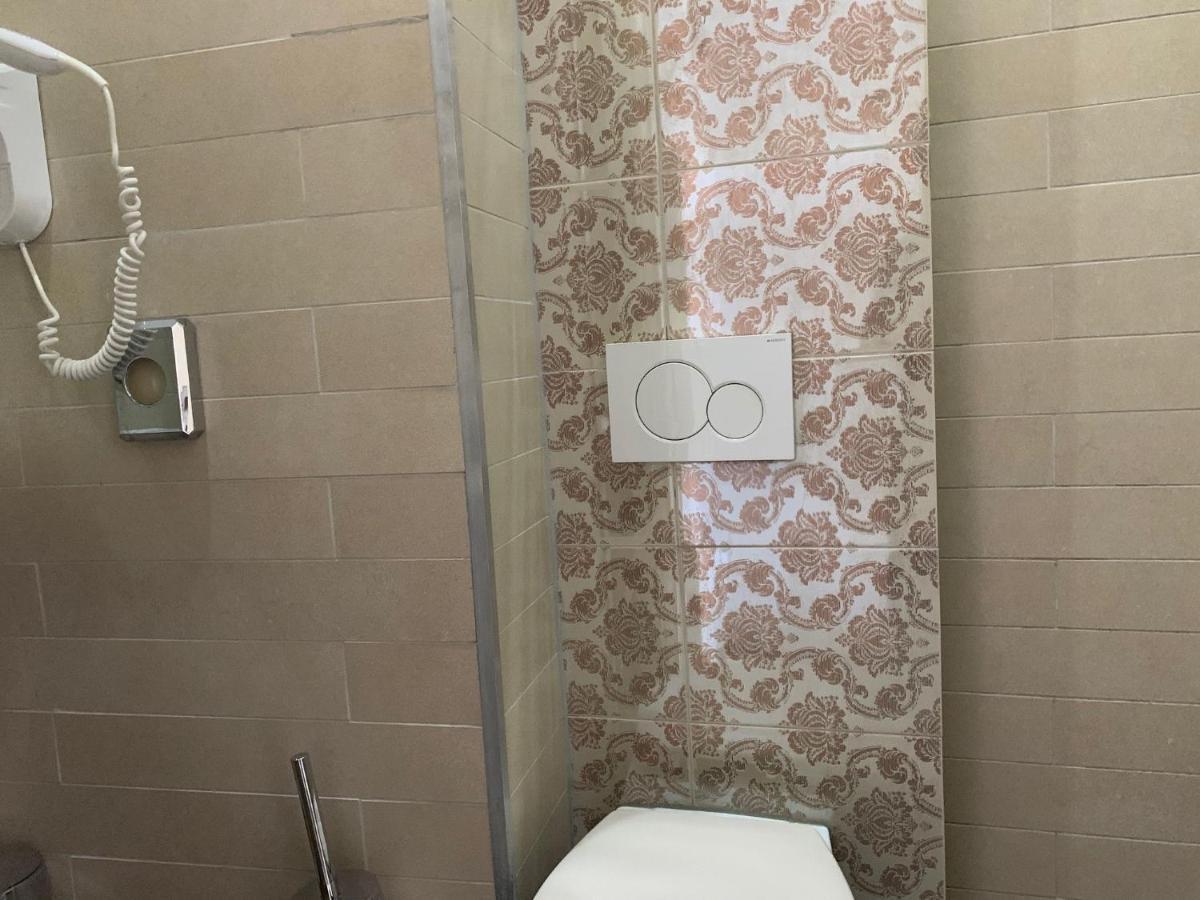 La Belle Vue Khách sạn