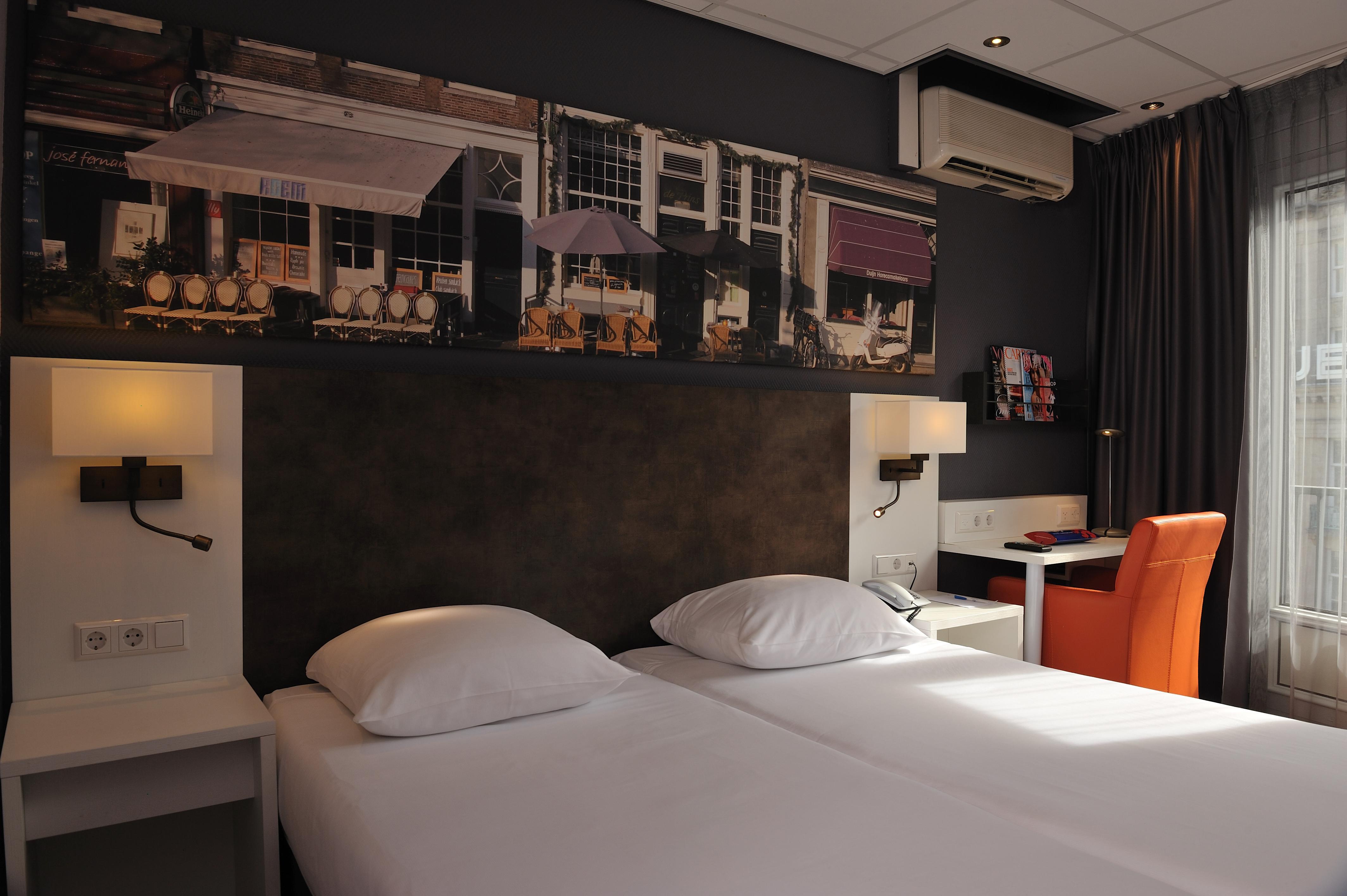De Roode Leeuw Hotel