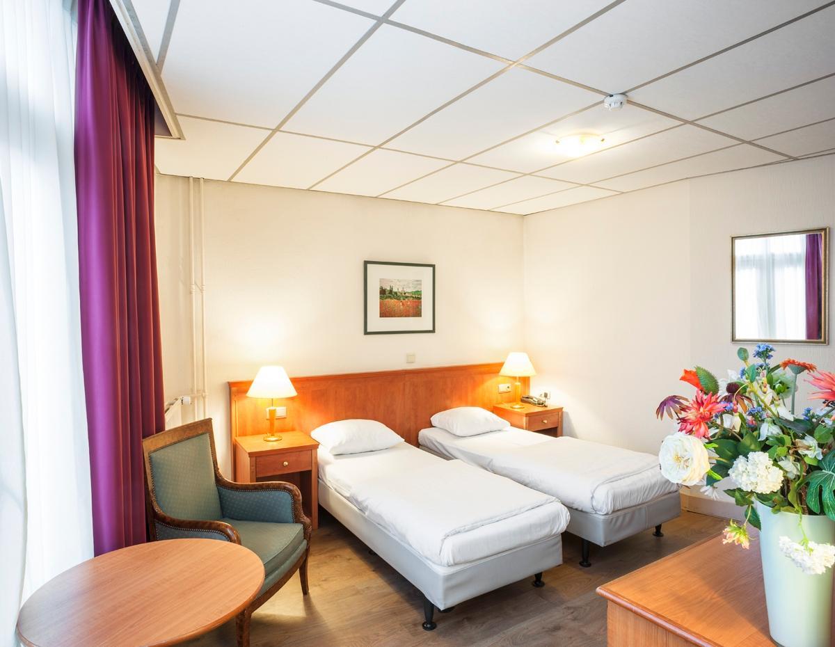 Hotel Delta Center
