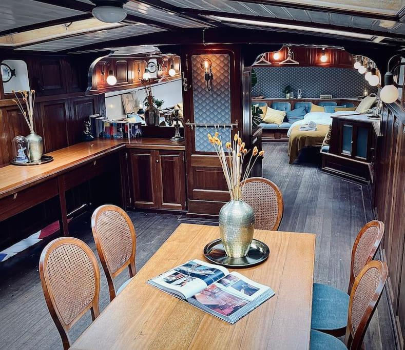 Amazing Private Luxury Boat * Amesterdão