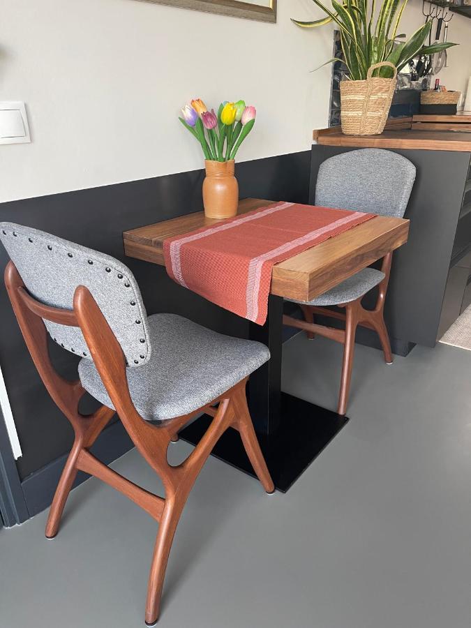 Apartment Willem De Zwijgerlaan Luxury Ark