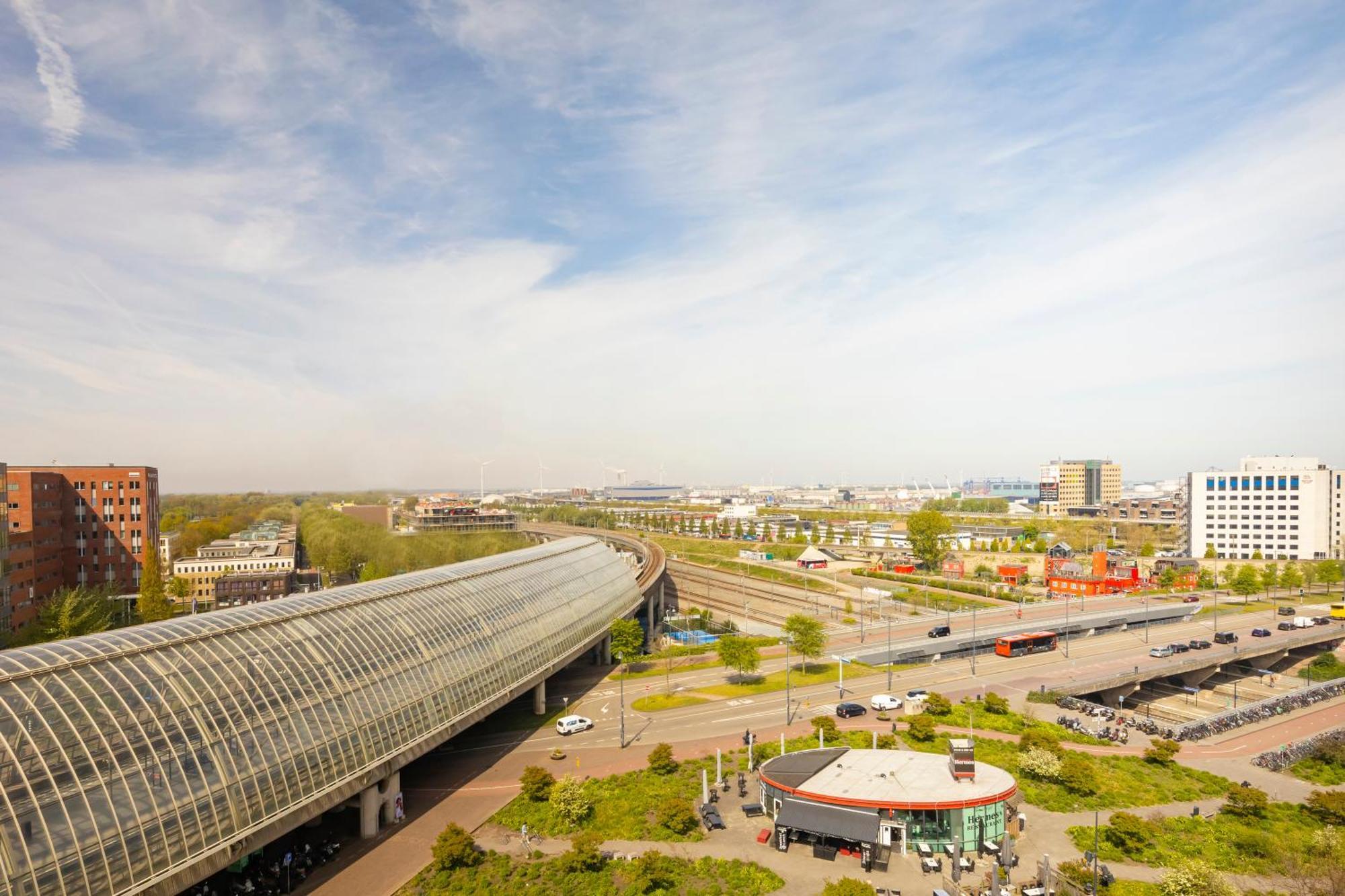 Express - Sloterdijk Station By Ihg Khách sạn