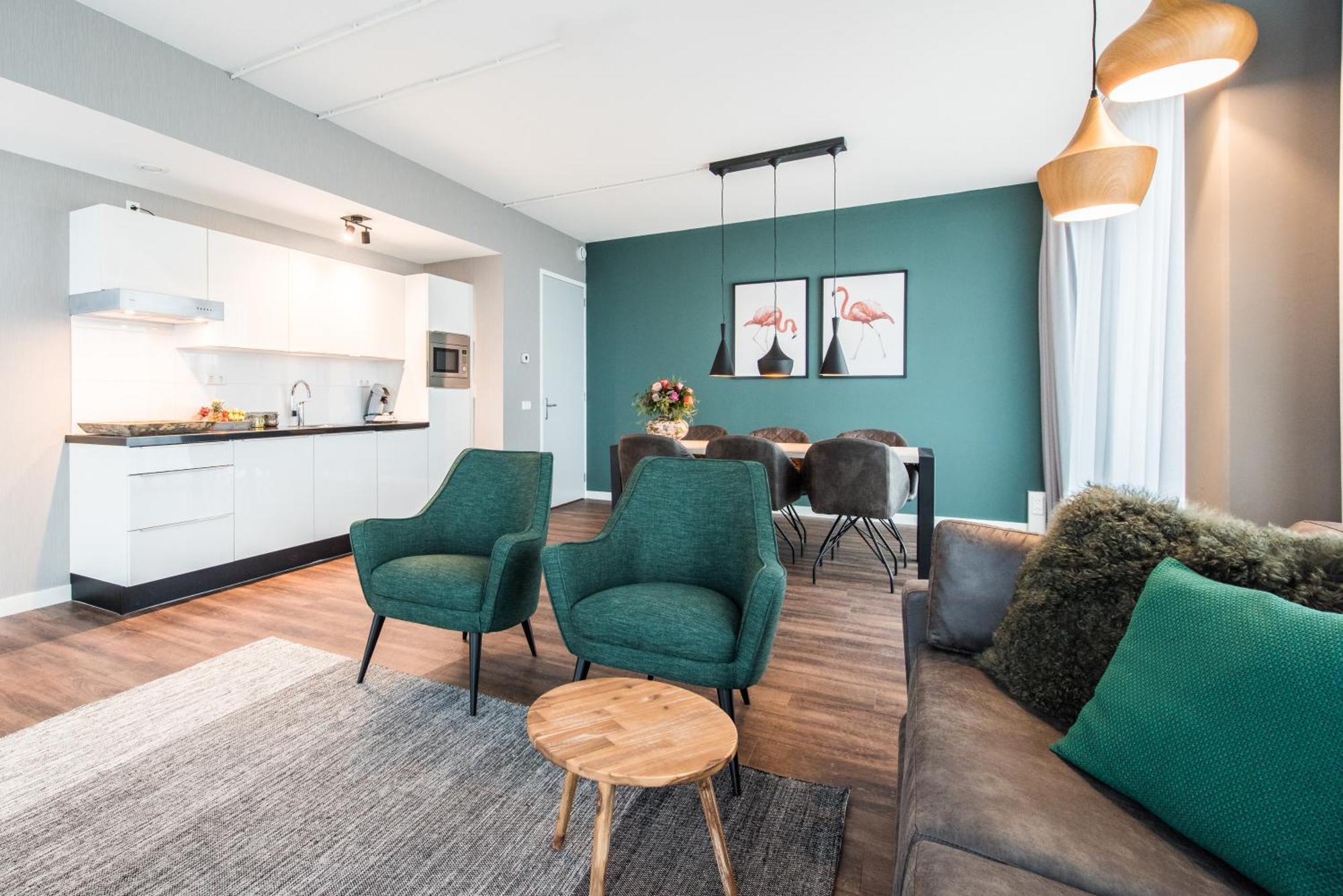 North By Yays Aparthotel 4*