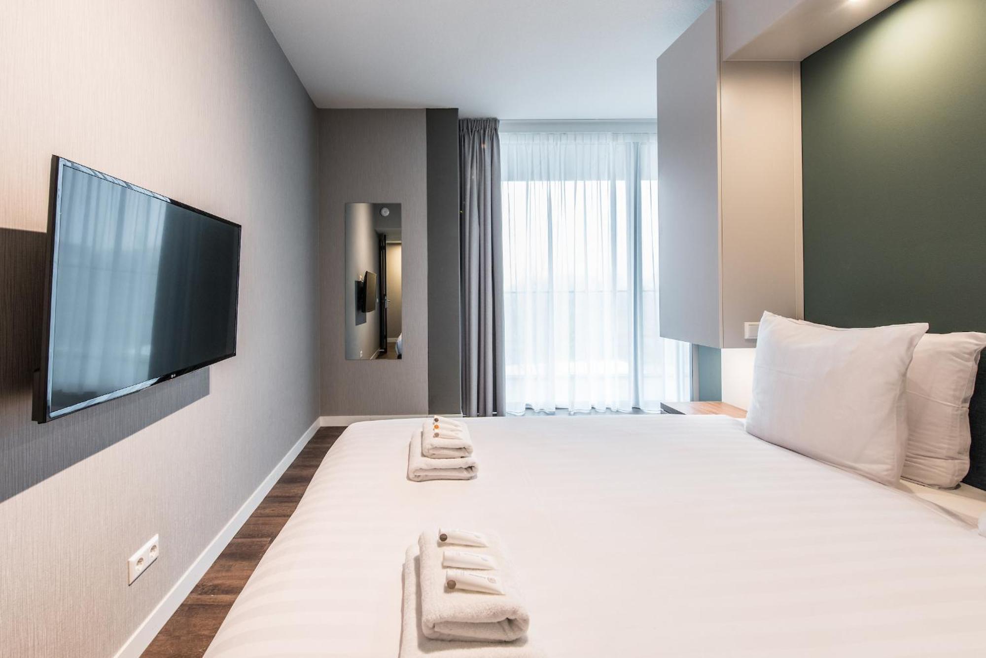 Aparthotel North By Yays 4*