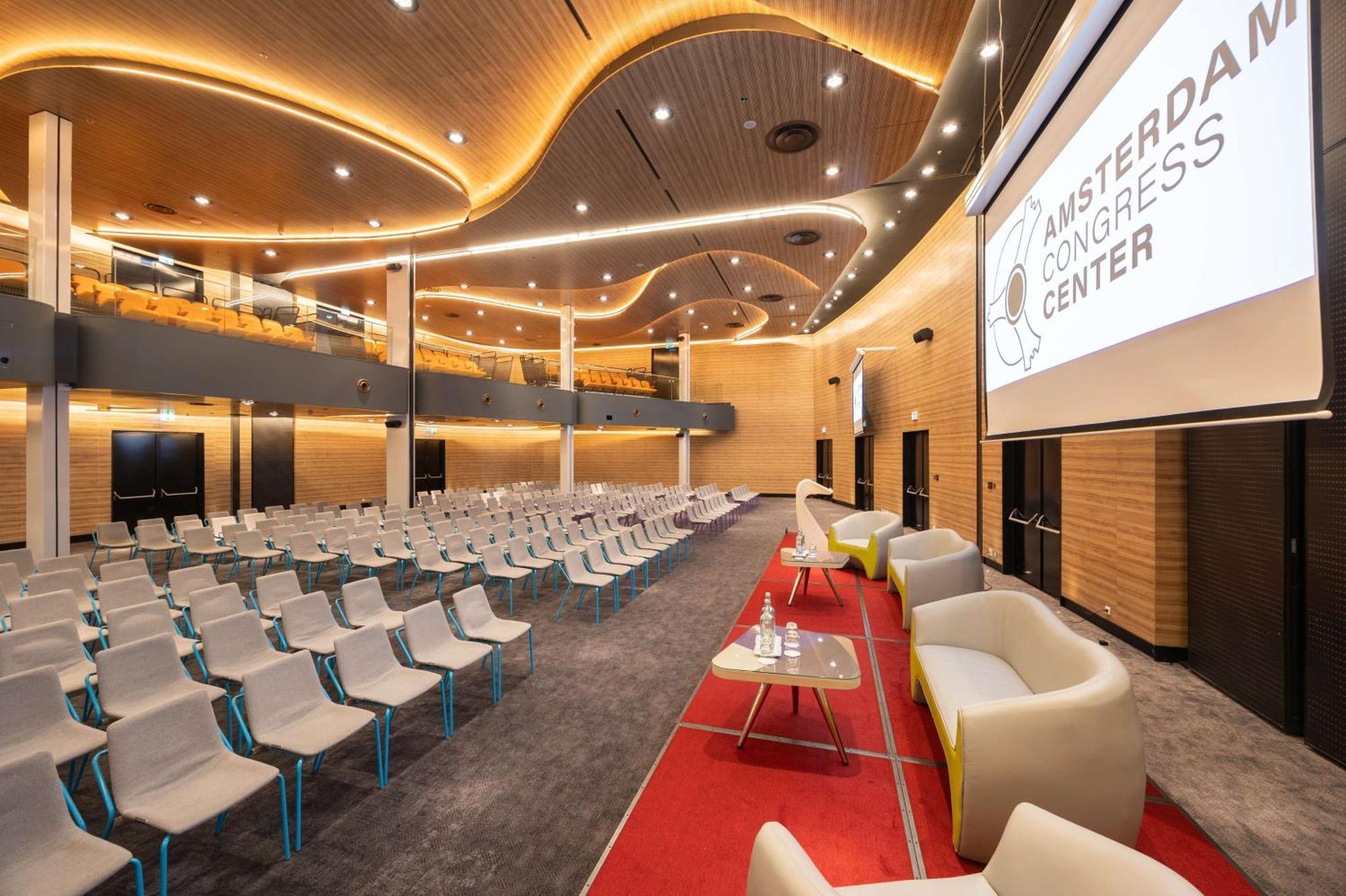 Hotel Park By Radisson City West 4*