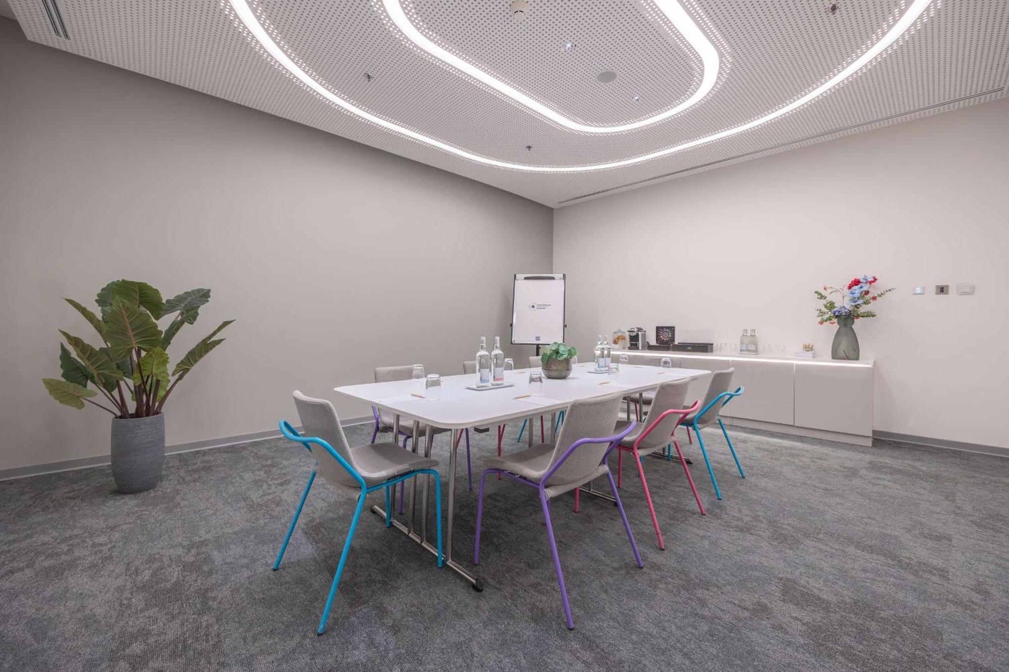Park By Radisson City West Hotel 4*