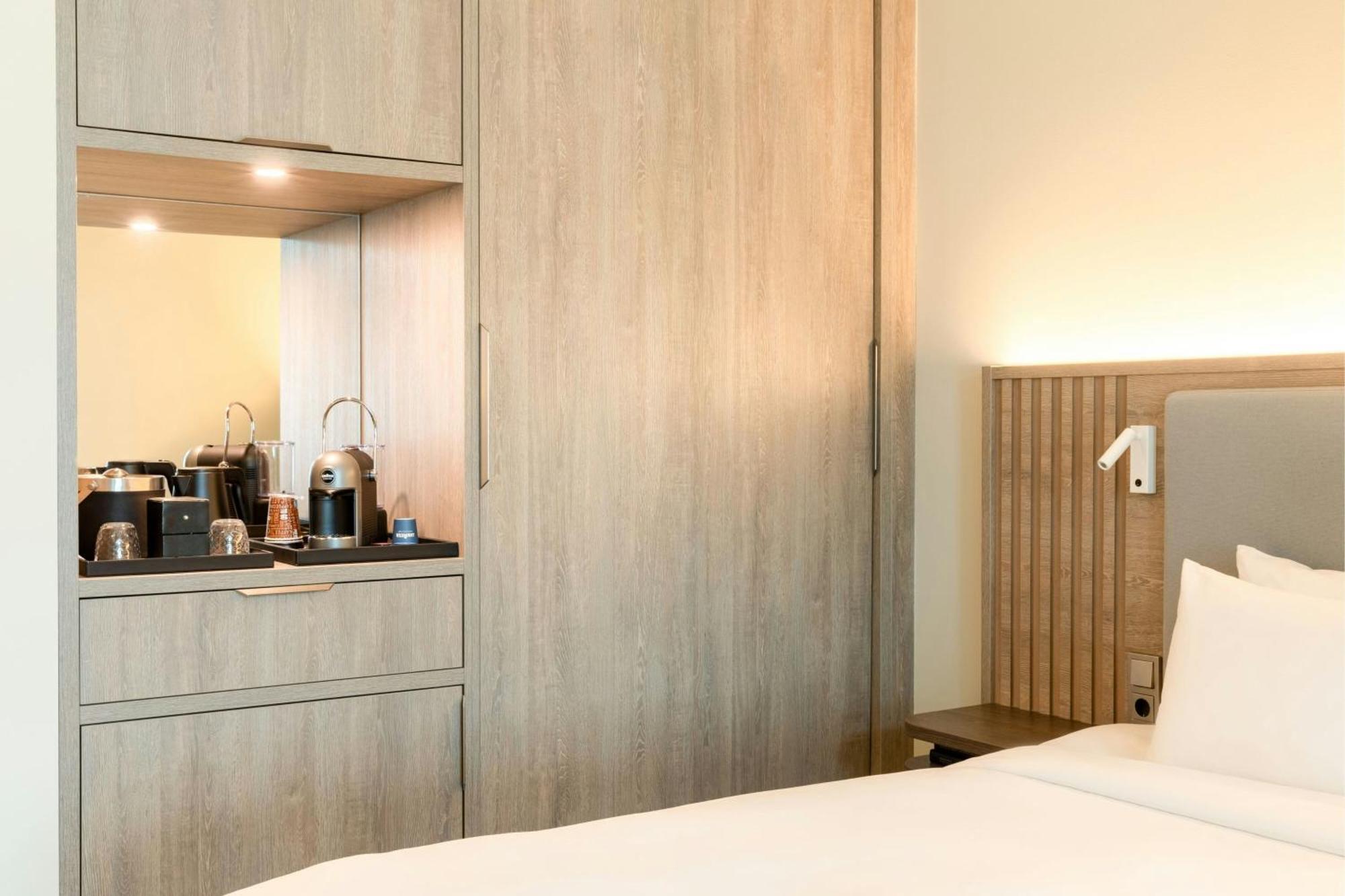 Courtyard By Marriott Arena Atlas 4* Amesterdão