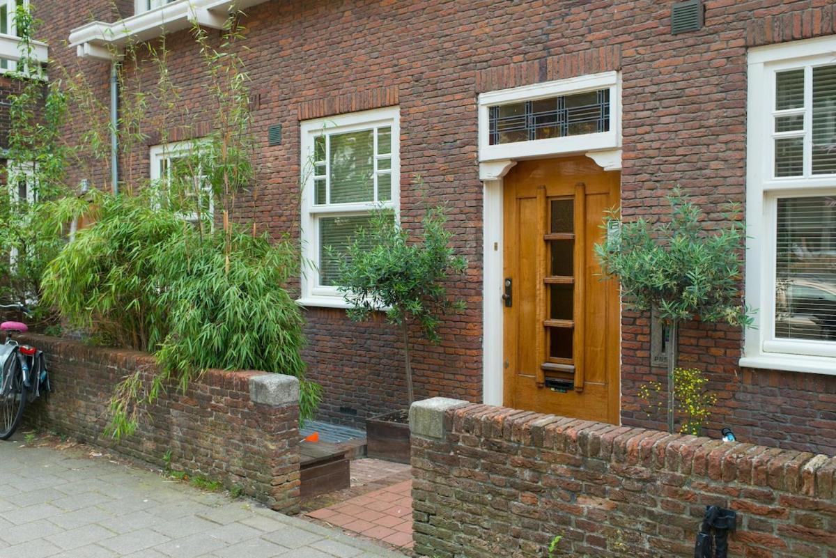 Spacious Familyhouse With Garden In Zuid Appartement