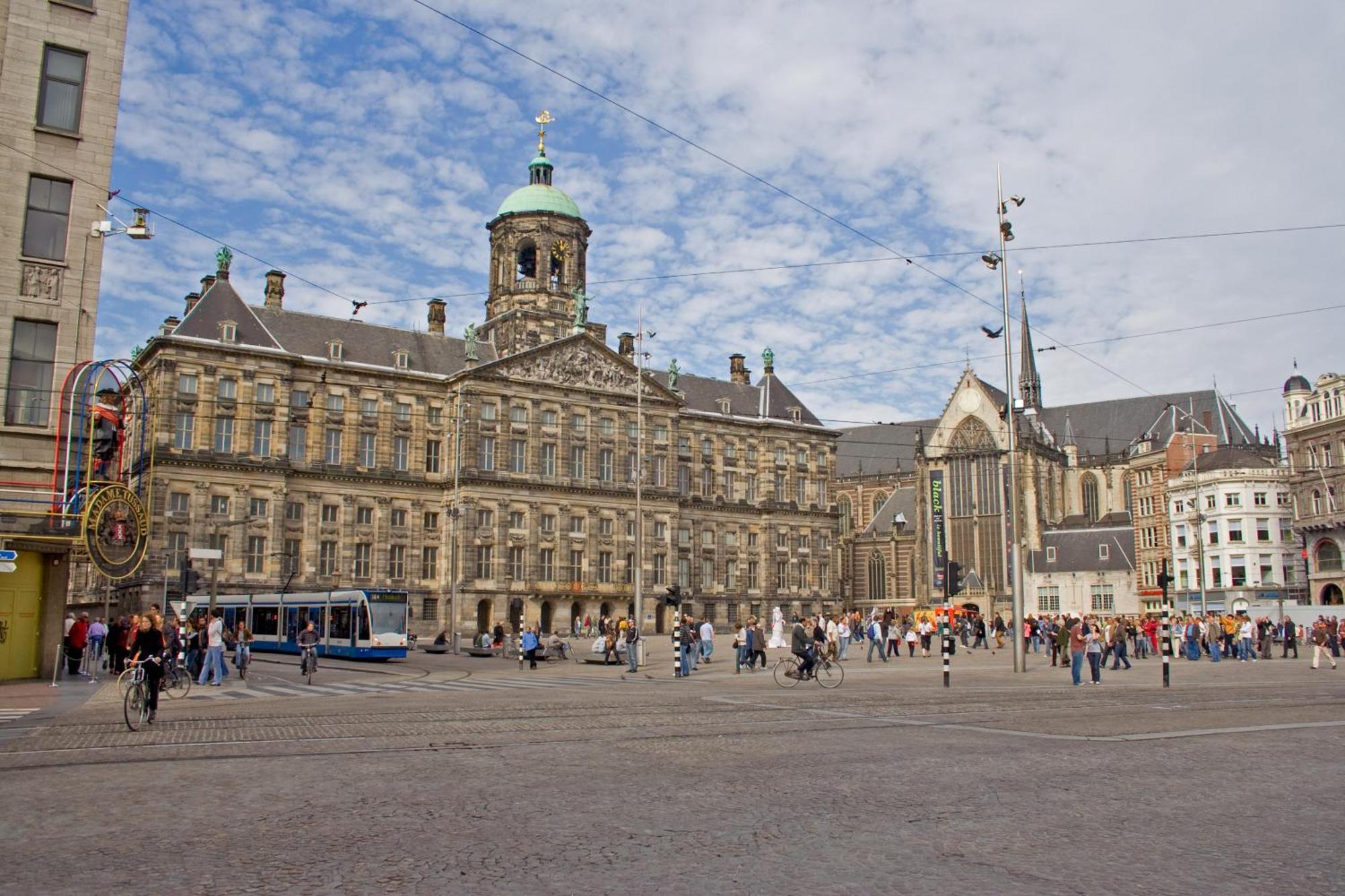 Studio's In The Center Of With Canal View! Gasthuis Amsterdam