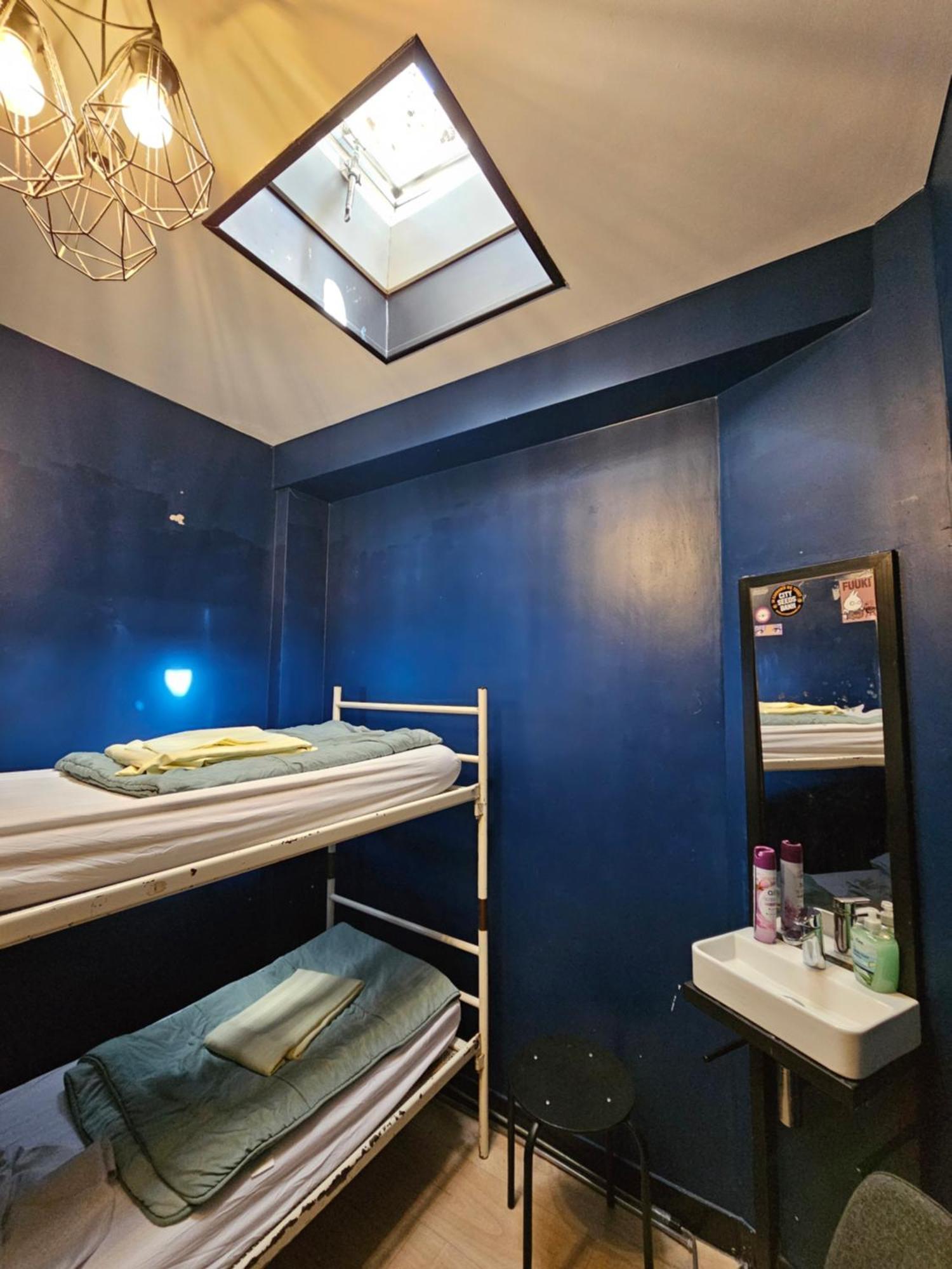 Crossroads Hostel Amsterdam Albergue Amesterdão