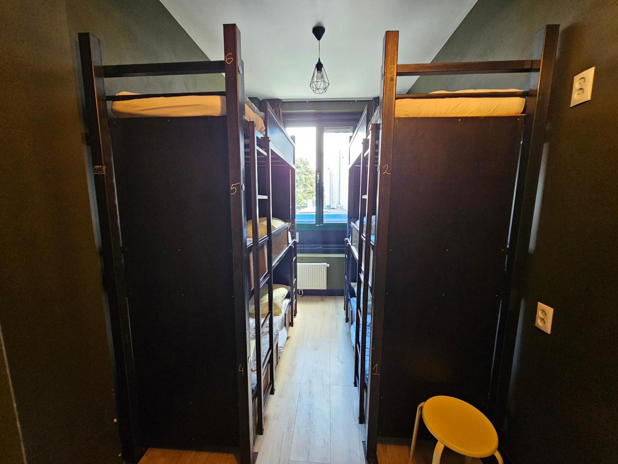 Crossroads Hostel Amsterdam Albergue *