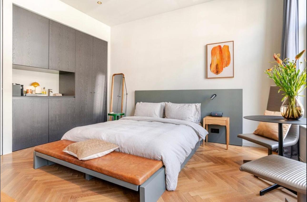 Vondel 99 Bed & Breakfast *