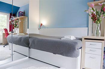 Khách sạn Bijlmermeer - Arena Area 3*