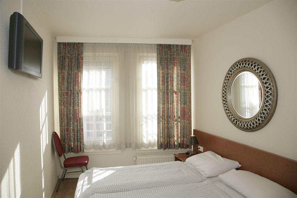 Hotel Budget Tourist Amsterdam