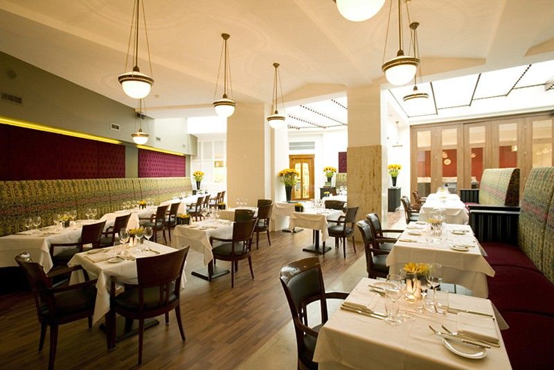 Grand Amrath Khách sạn 5*