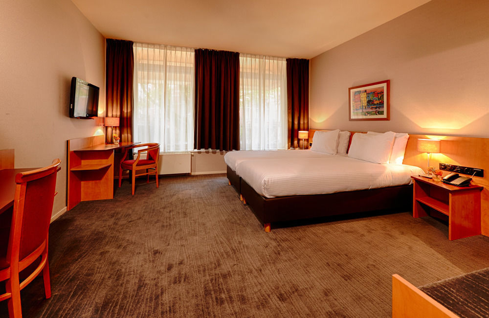 Leonardo City Center Hotel 4*