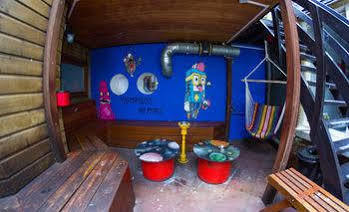 The Flying Pig Downtown Albergue *