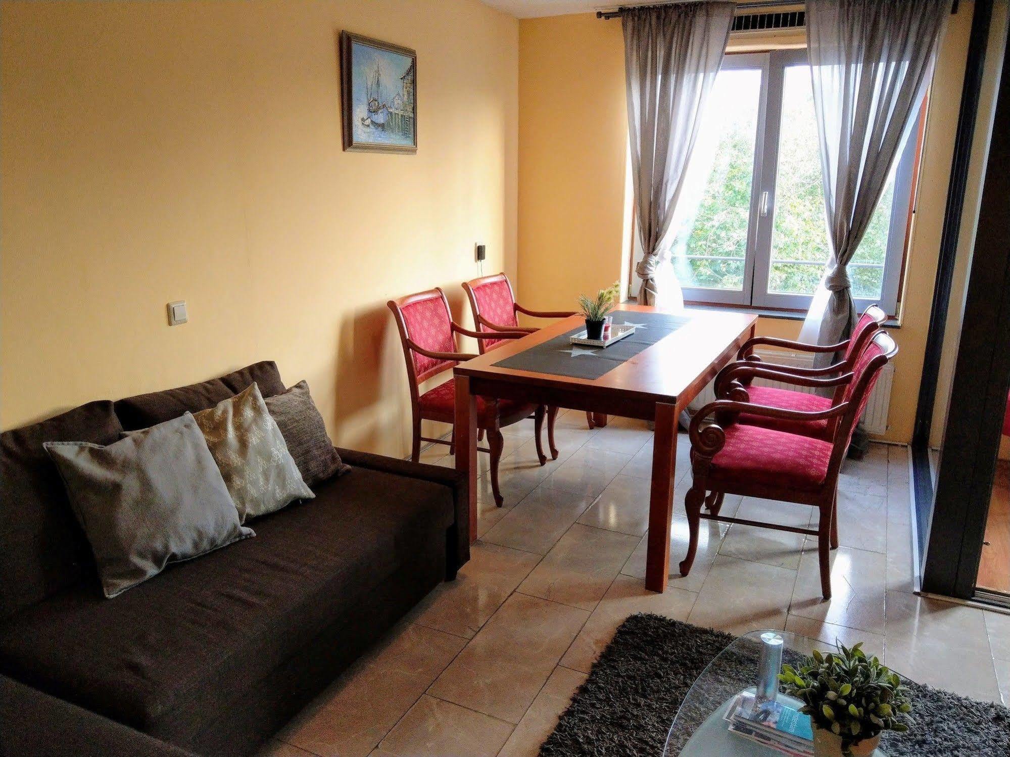 Khách sạn Bijlmermeer - Arena Area