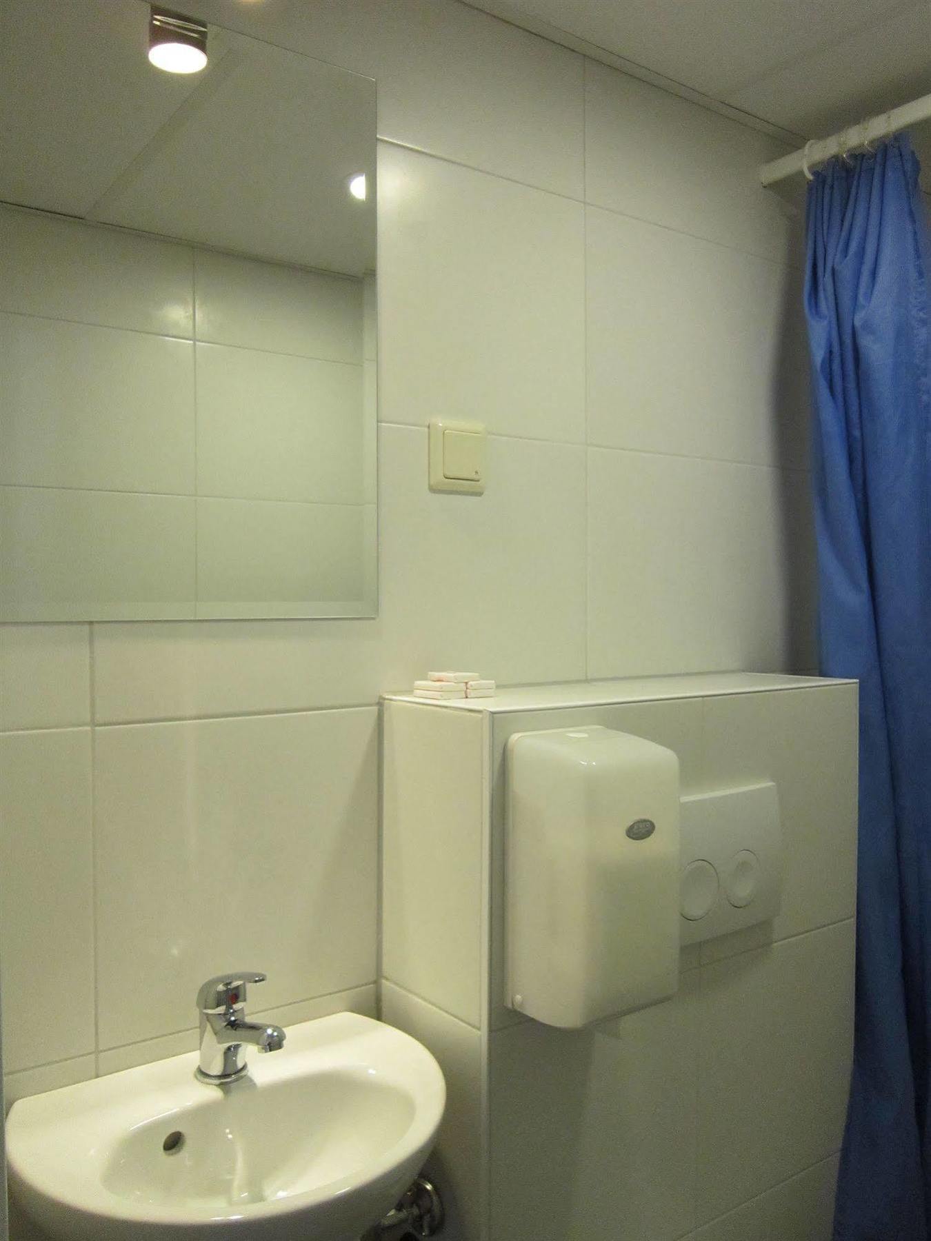 Titus Centre Khách sạn