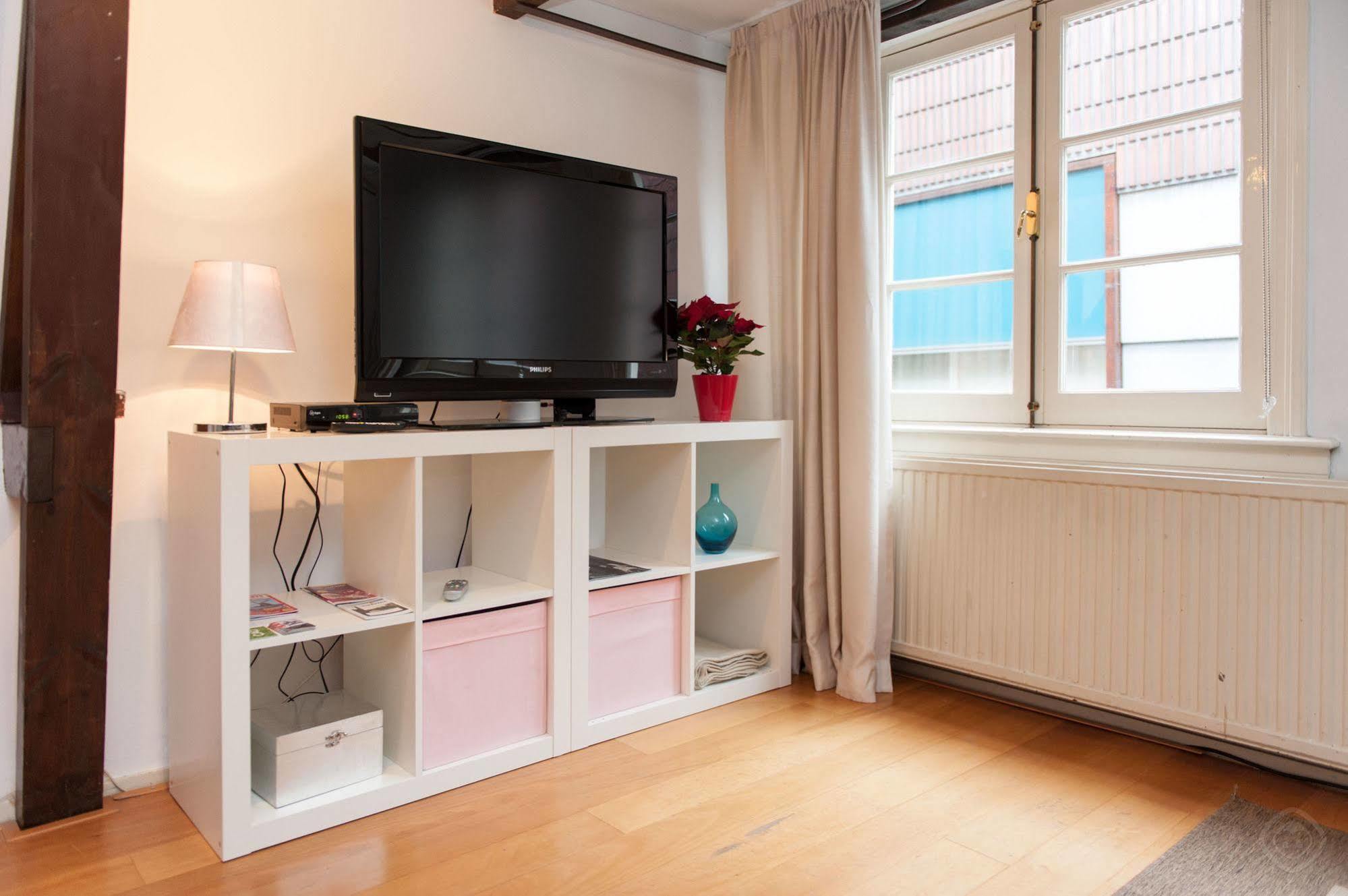 City Studios 3*