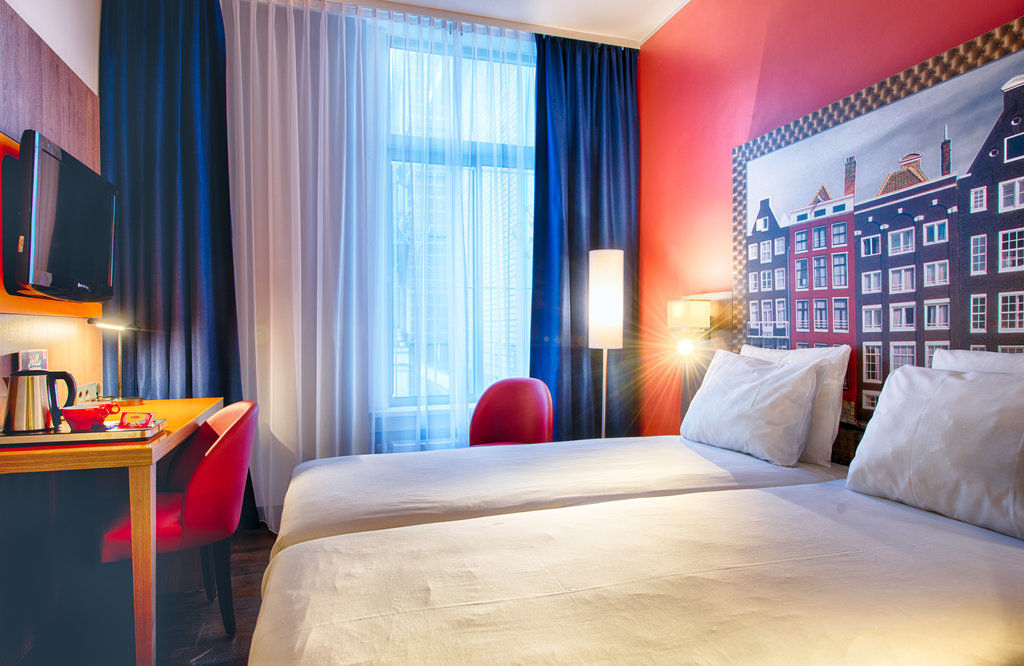 Leonardo City Center 4*