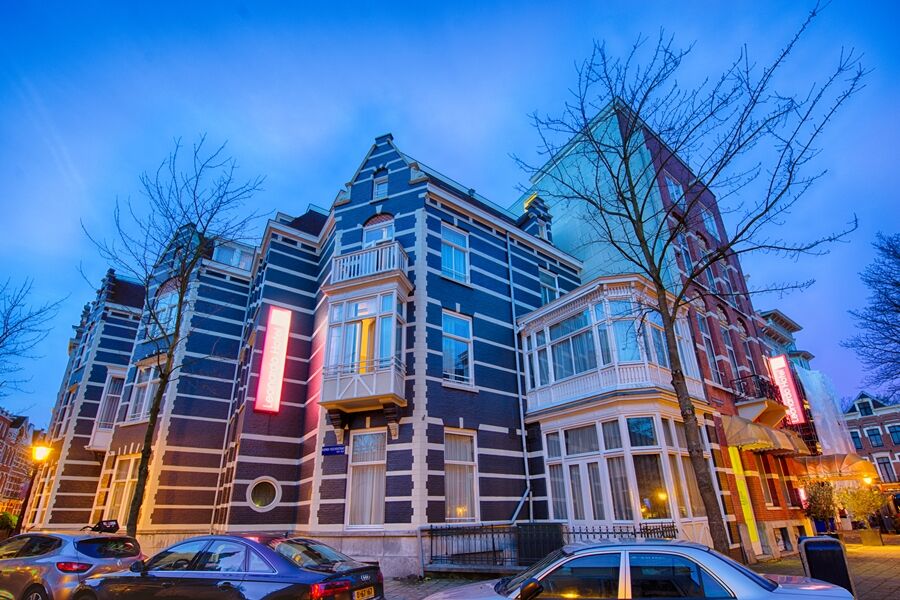 Leonardo City Center 4*
