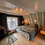 Attic Monkeys Lodge