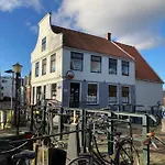 Villa335 Boutique B&B