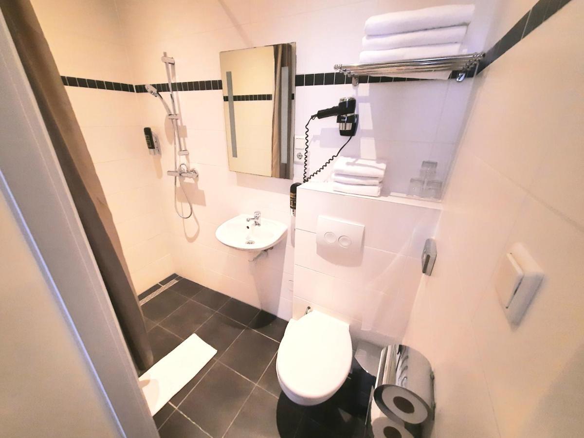 Khách sạn Washington 2*