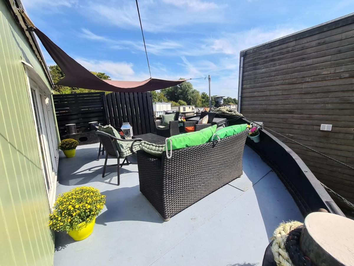 The Amsterdam House Boat With Jacuzzi & Sauna Gasthof Amsterdam
