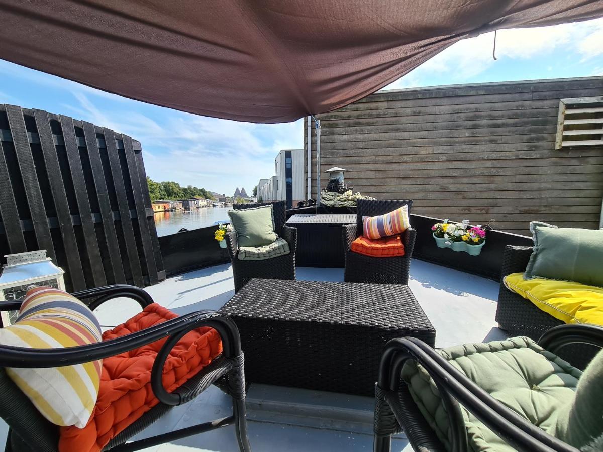 Gasthof The Amsterdam House Boat With Jacuzzi & Sauna