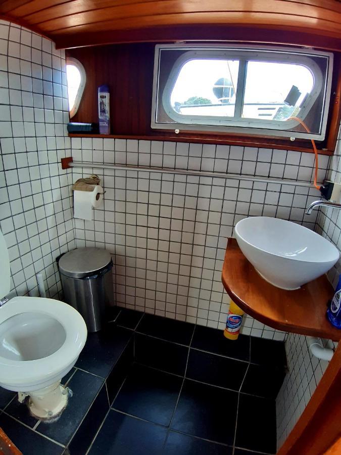 Bateau-hôtel Motor Yacht Amstelle *