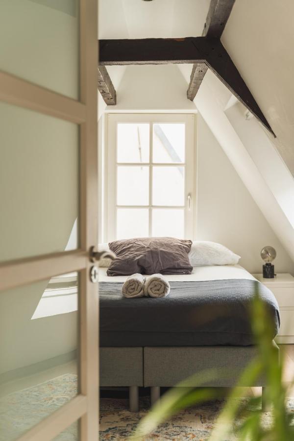 Tiny Attic On The Herengracht, Private Hospedagem domiciliar Amesterdão