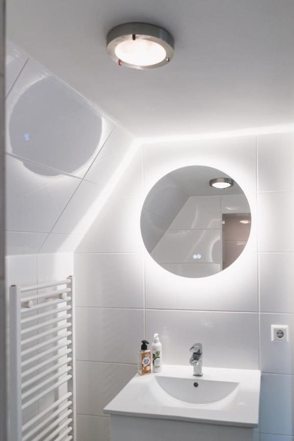 Tiny Attic On The Herengracht, Private Hospedagem domiciliar *