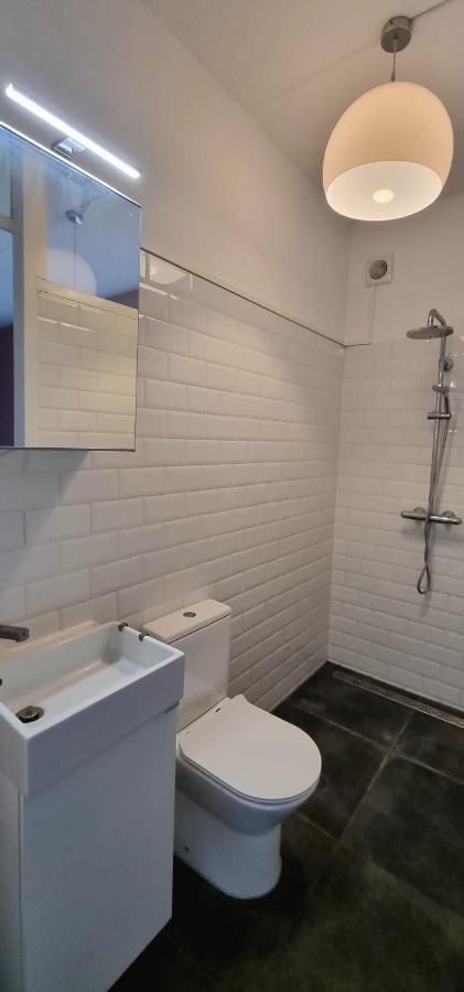 Lovely 1 Bedroom With Garden Căn hộ *