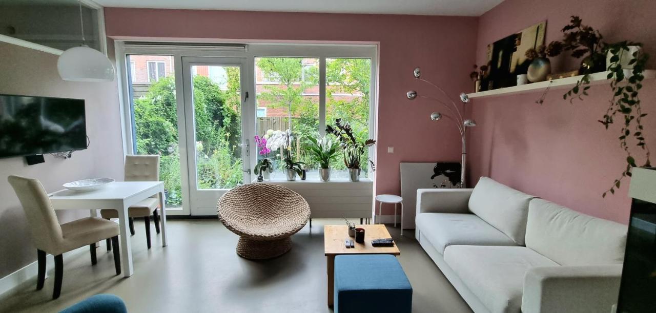Căn hộ Lovely 1 Bedroom With Garden