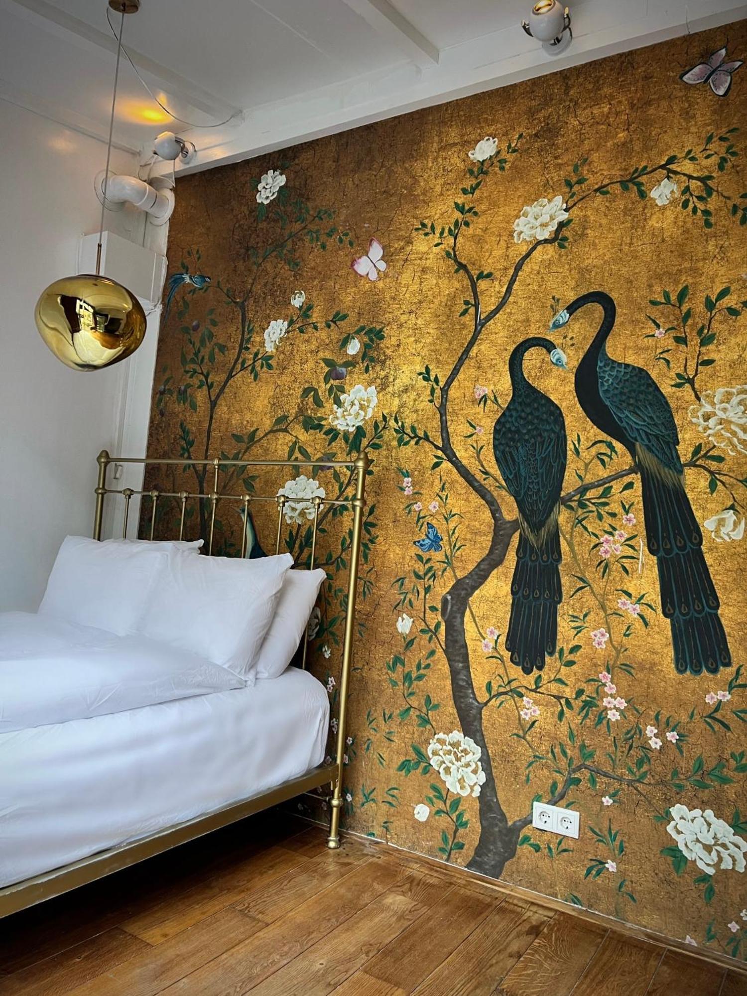 Beautiful With Asian Style Bedroom Near Rai & Center Acomodação com café da manhã 