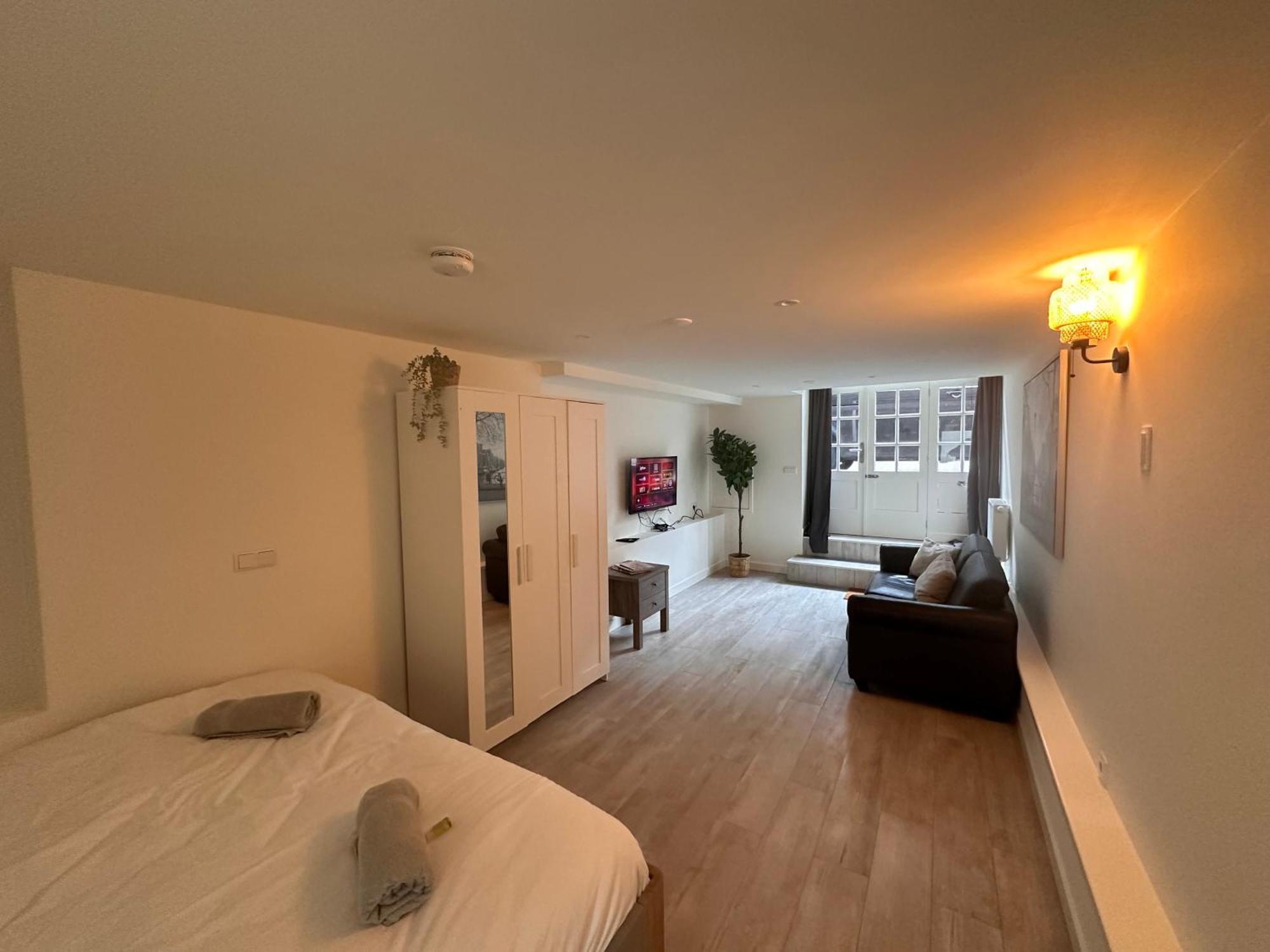 Tulip House Luxury - Location - Rijksmuseum - Leidseplein 120 M2 Private With Kitchen Apartment Amsterdam