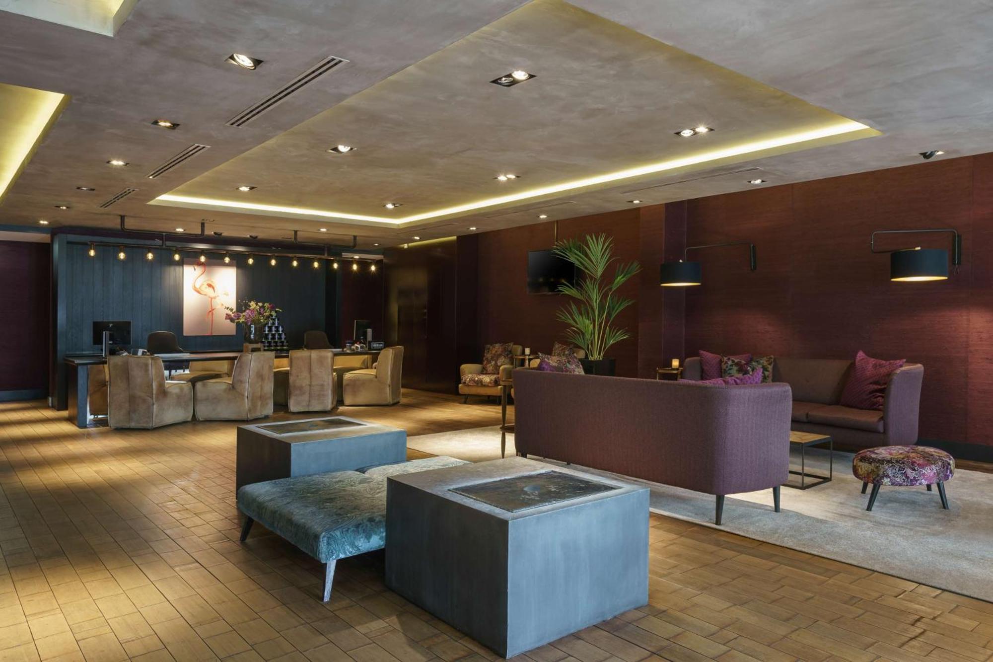 Khách sạn Doubletree By Hilton - Ndsm Wharf