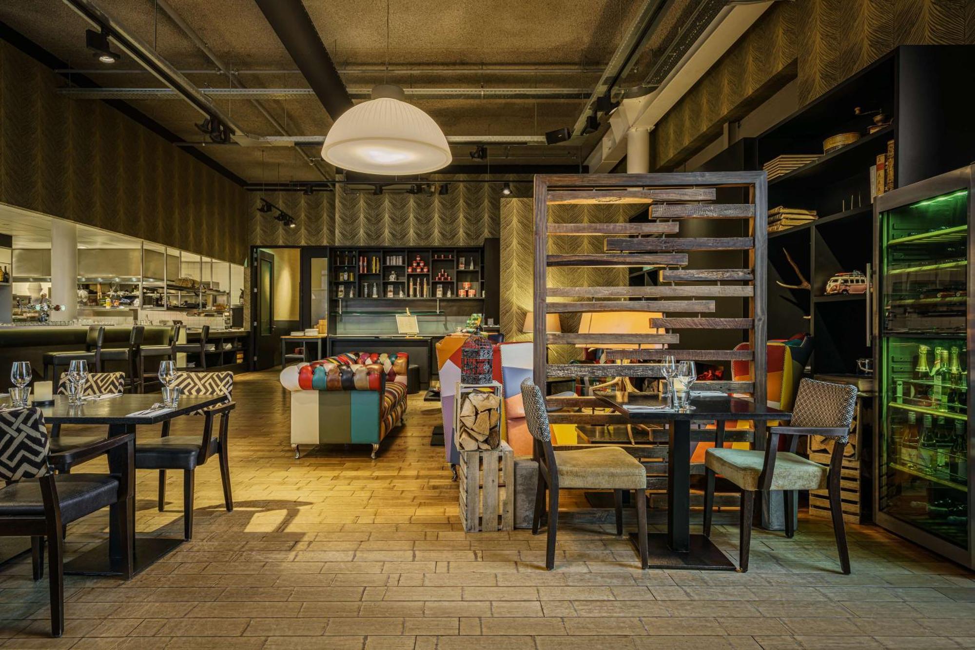 Doubletree By Hilton - Ndsm Wharf 4*