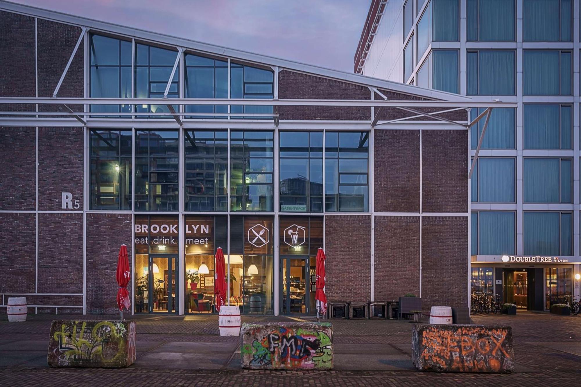 Doubletree By Hilton - Ndsm Wharf 4*
