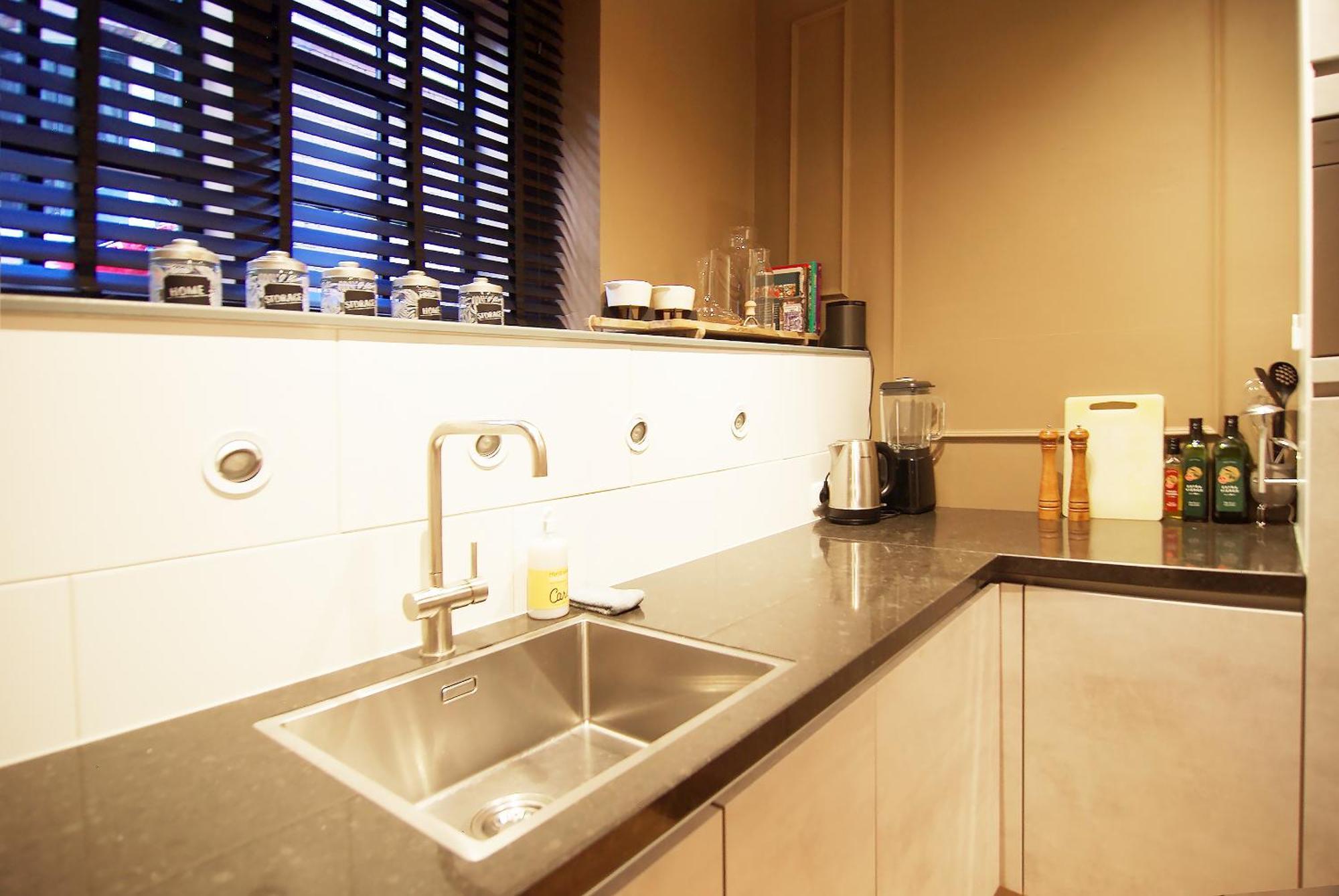 Apartamento Stunning 2 Bedroom Apt. Heart Of The City!