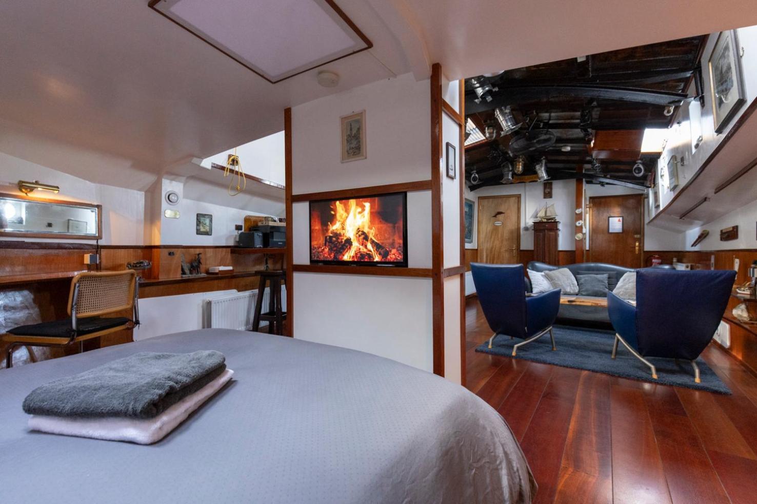 Anna Houseboat Amesterdão