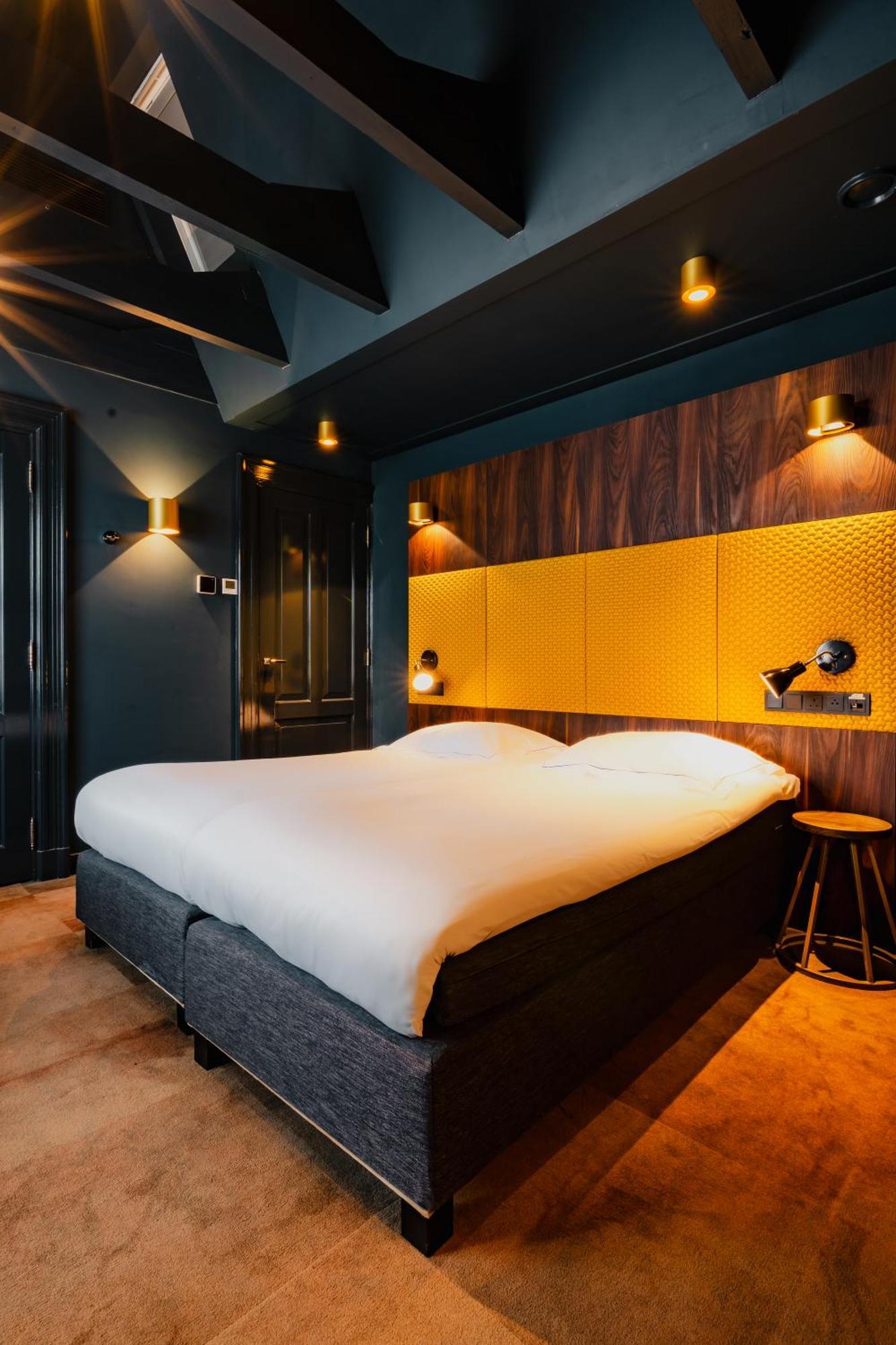 De Jonker Urban & 4* Amsterdam