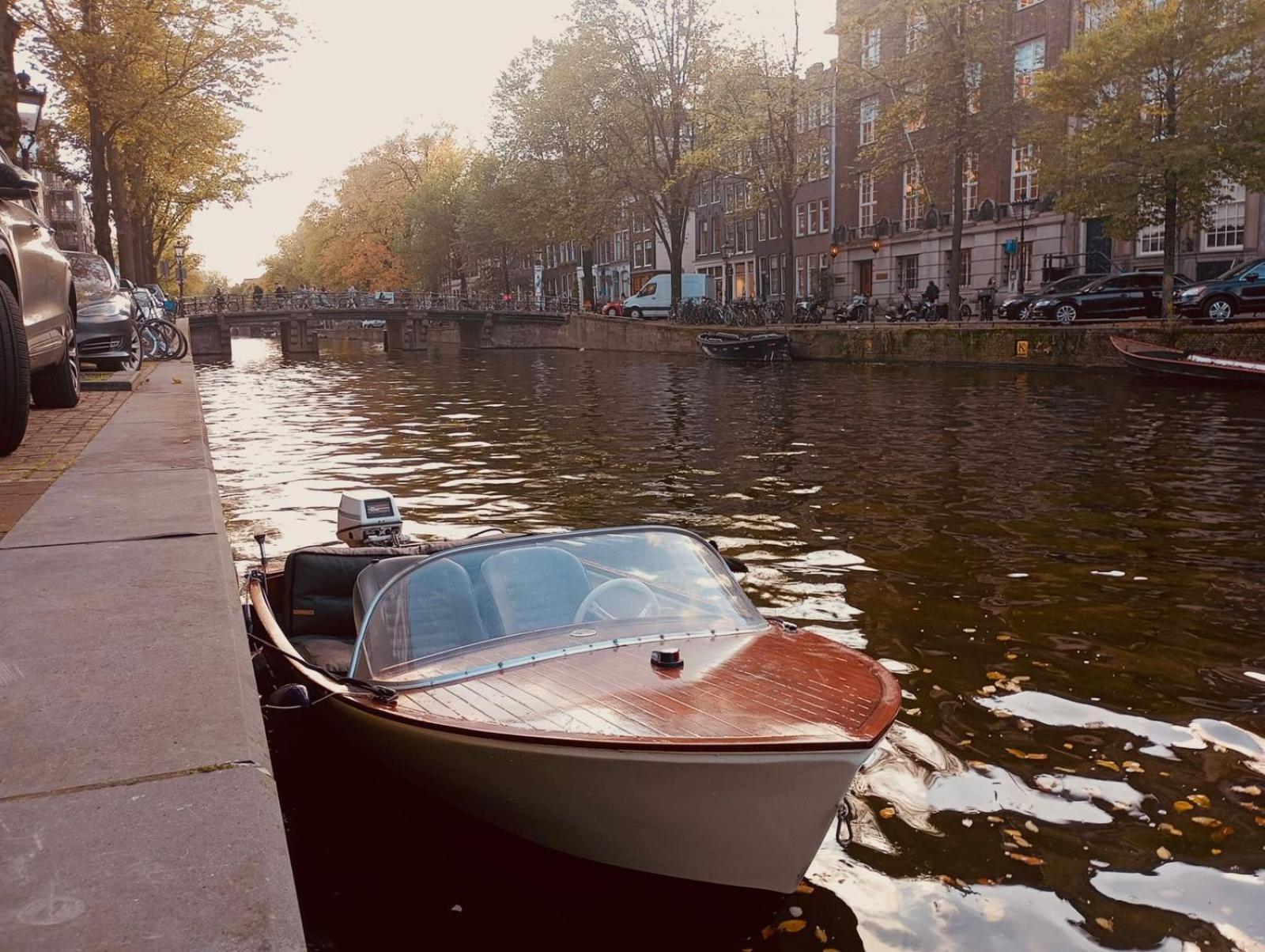 The Water - Floating Experience Albergue *