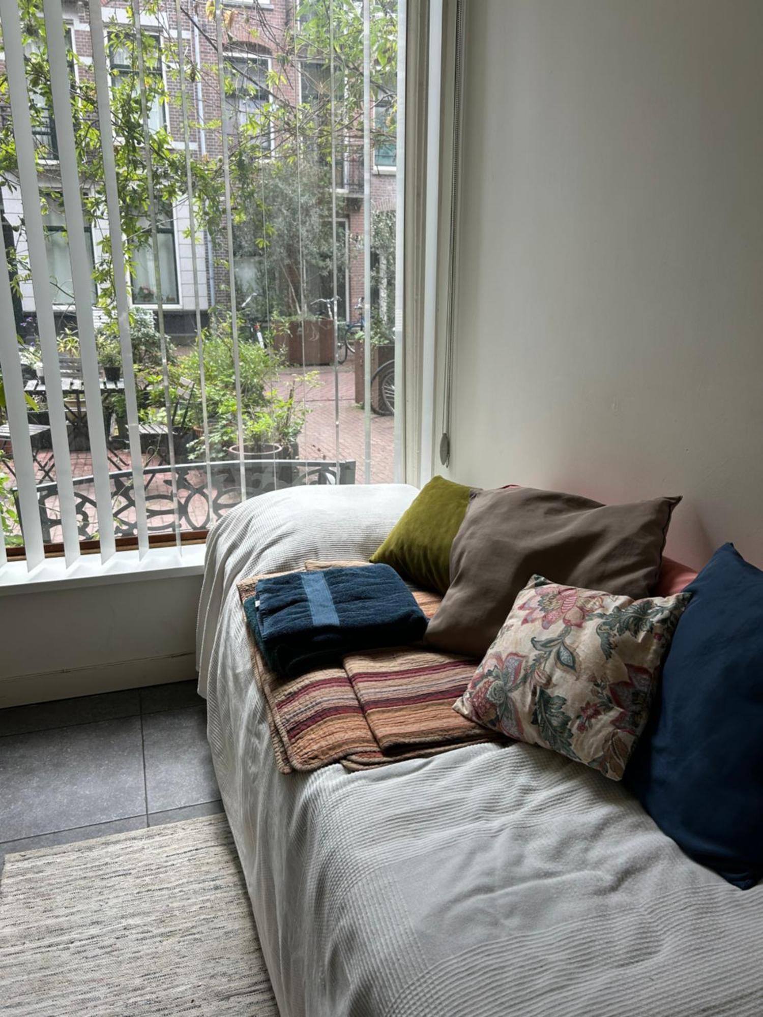 Acomodação com café da manhã  Marijke's Guestroom *