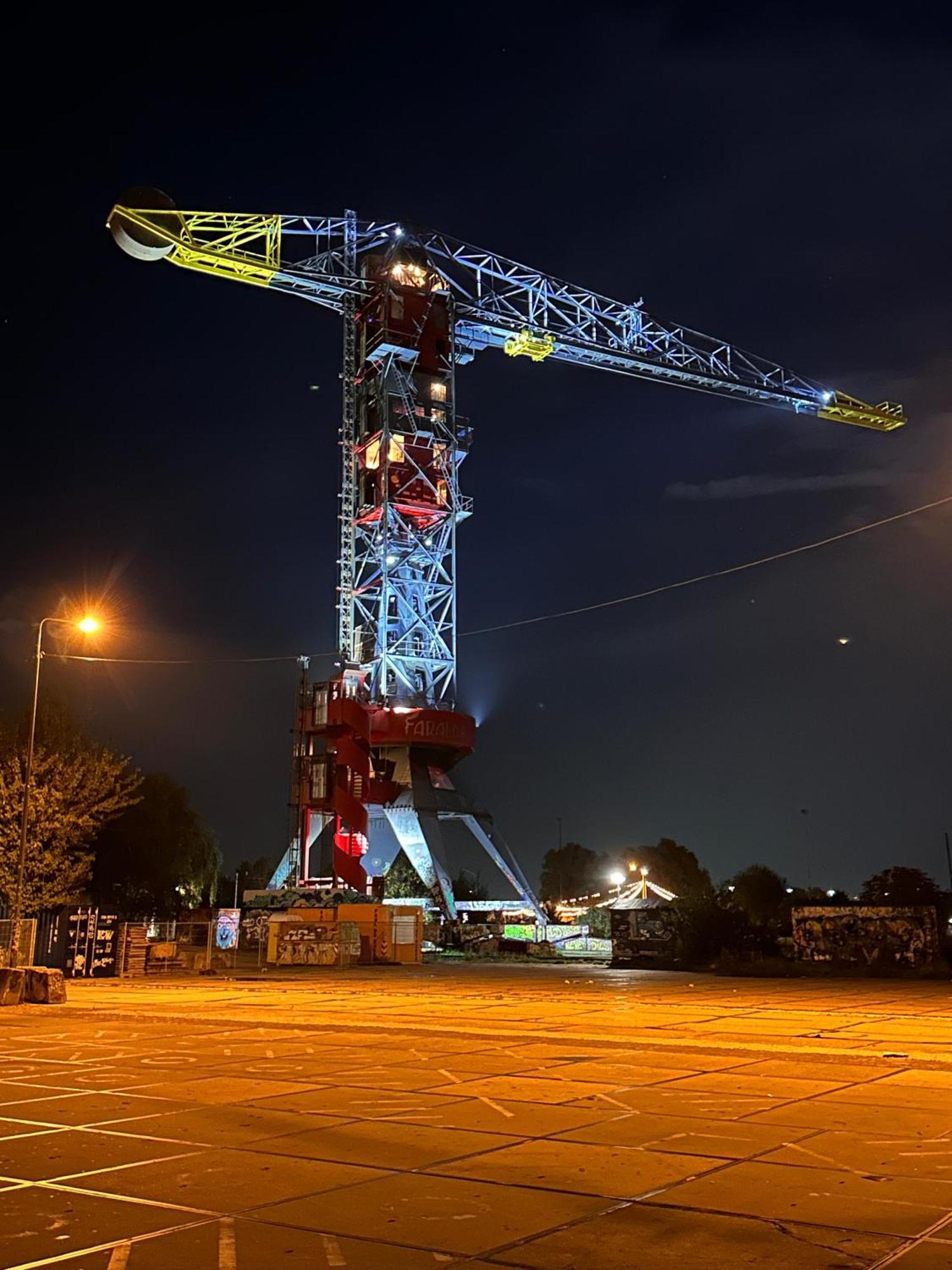 Crane Faralda Hotel