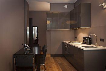City Park Suites Khách sạn