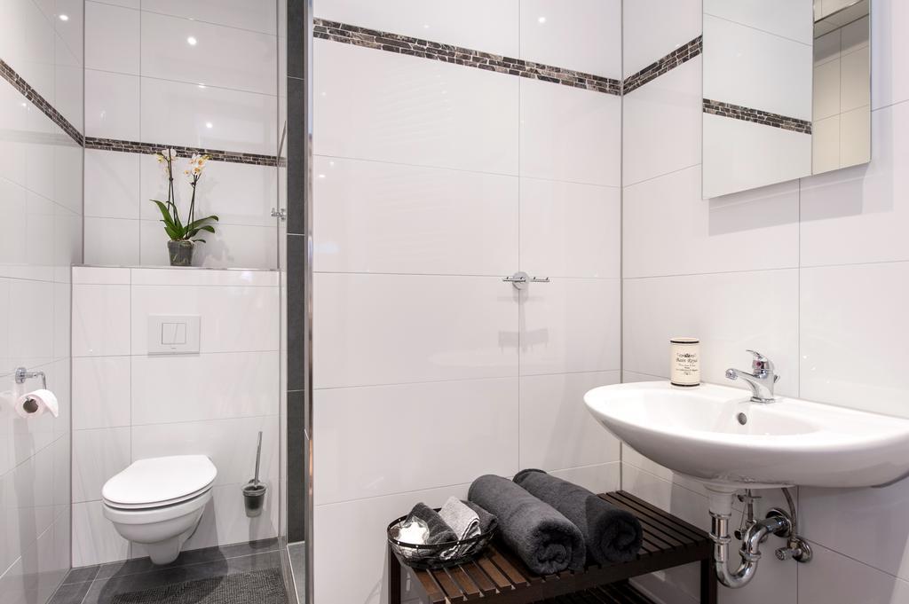 Rio'S Guesthouse Amsterdam Gasthof *